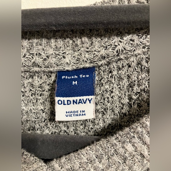 Old Navy Plush Waffle-Knjt Henley Top Grey Womens size Small - Picture 3 of 13